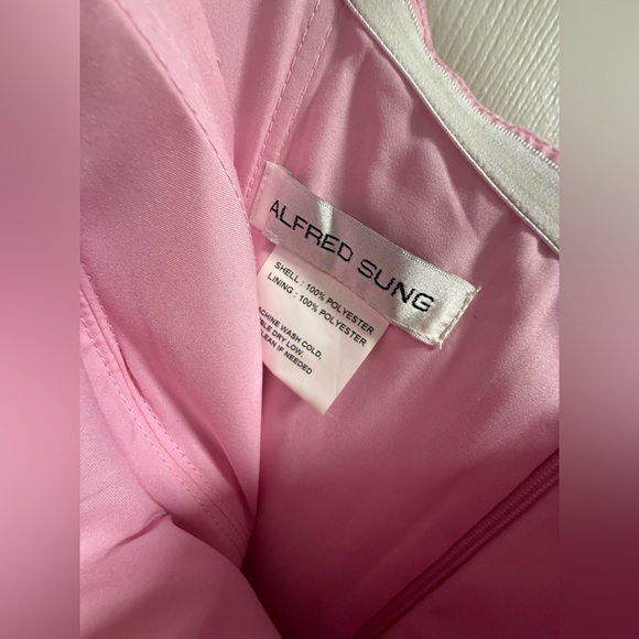 Alfred Sung - Pink Ruffle Off-Shoulder Maxi Dress Gown Size 6R – Style D836 - Picture 9 of 9